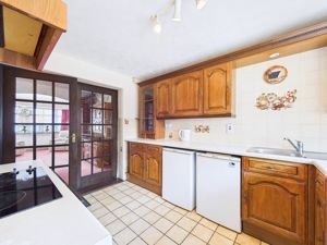 Photo 12- click for photo gallery